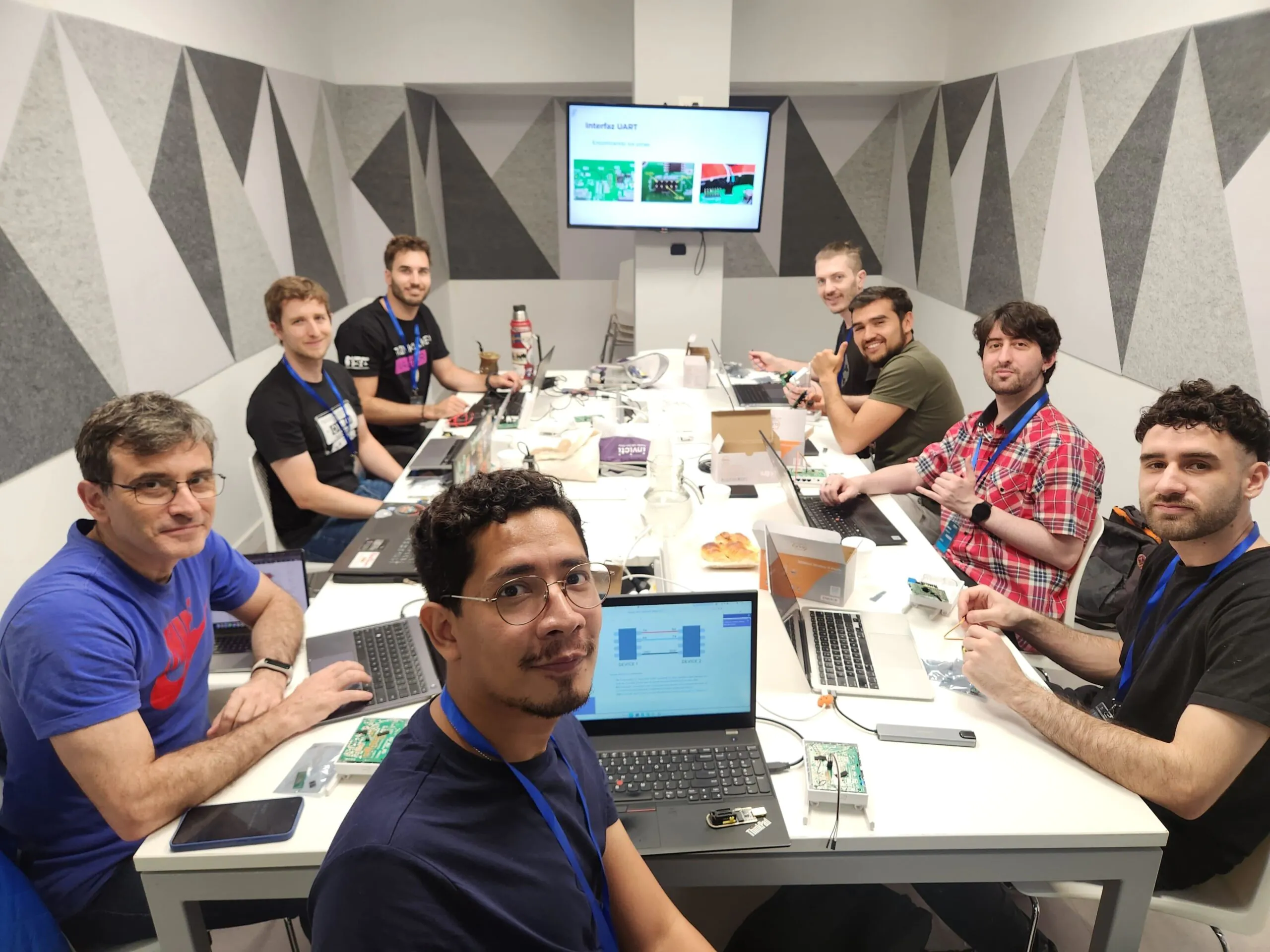 7d838009-0c53-474c-937f-15f6af41d7f2 (1)